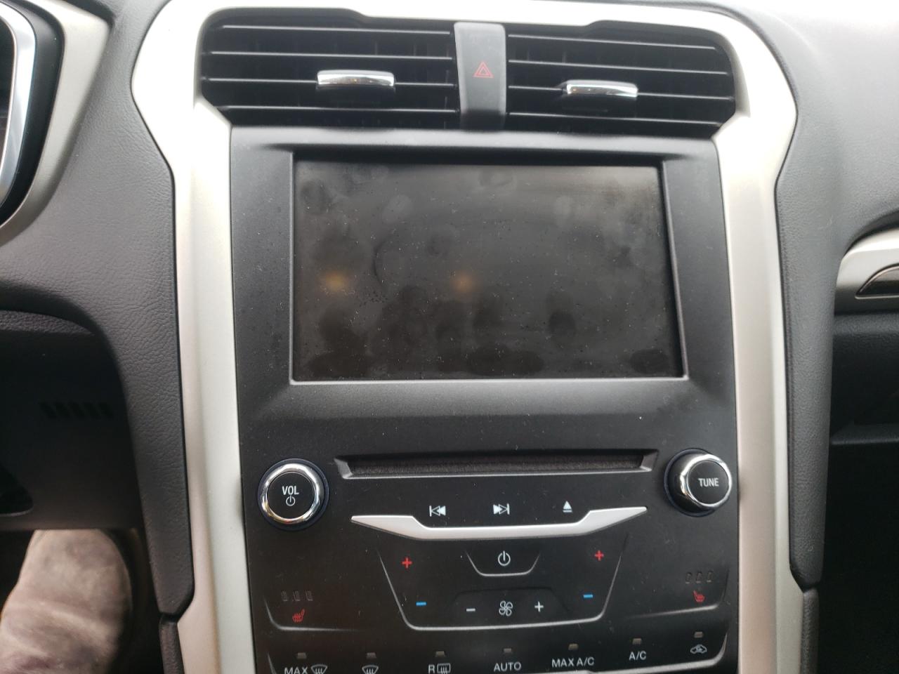 Photo 9 from auction – 2015 FORD FUSION SE with VIN 3FA6P0HD1FR294200