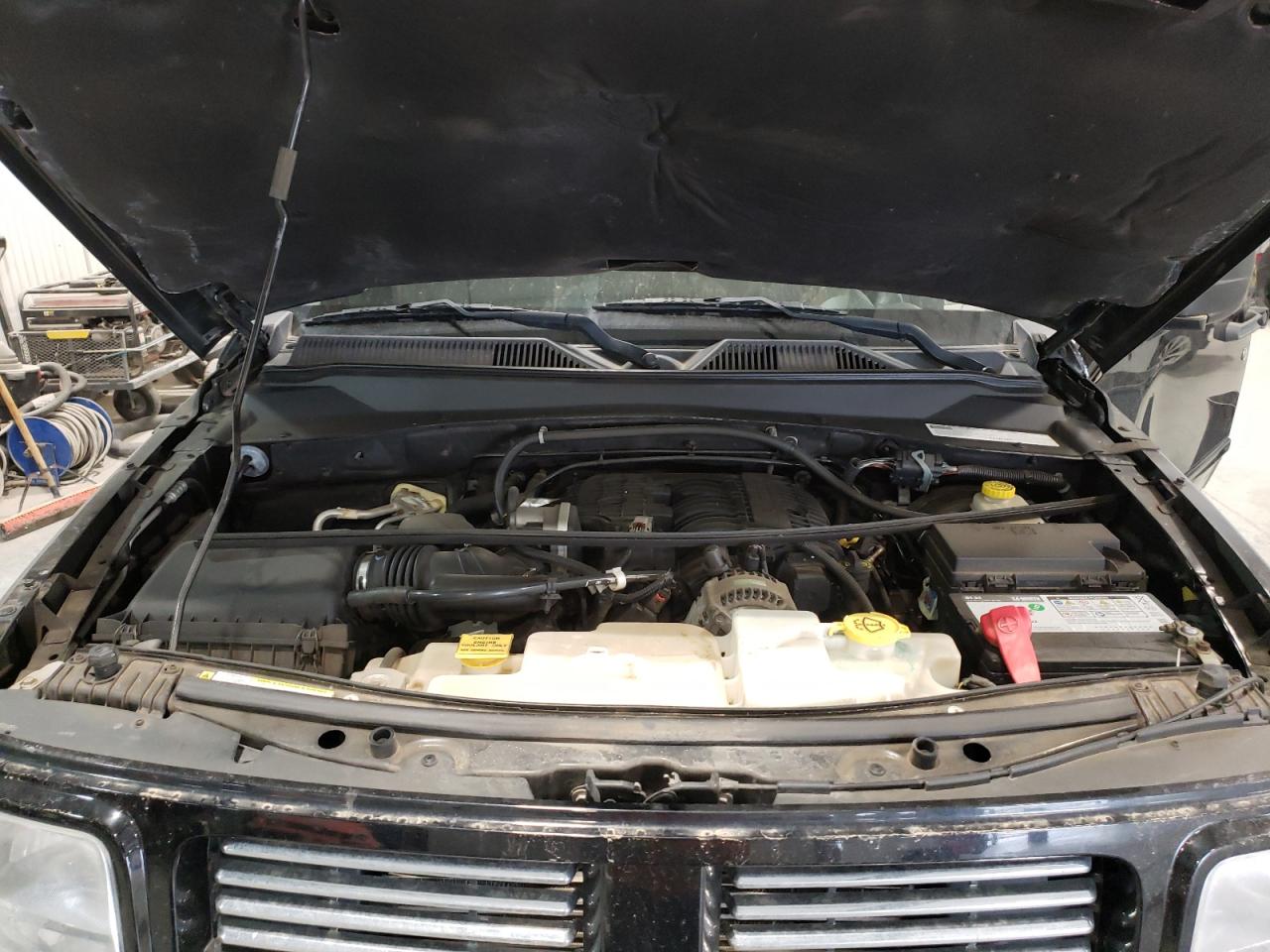 Photo 7 from auction – 2007 DODGE NITRO R/T with VIN 1D8GU58667W714247