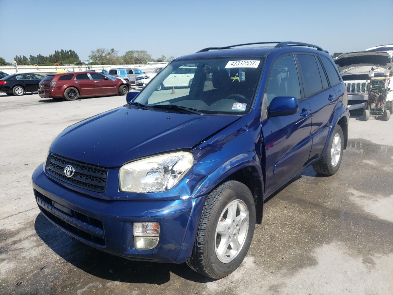 Photo 2 from auction – 2003 TOYOTA RAV4 with VIN JTEHH20V330256409