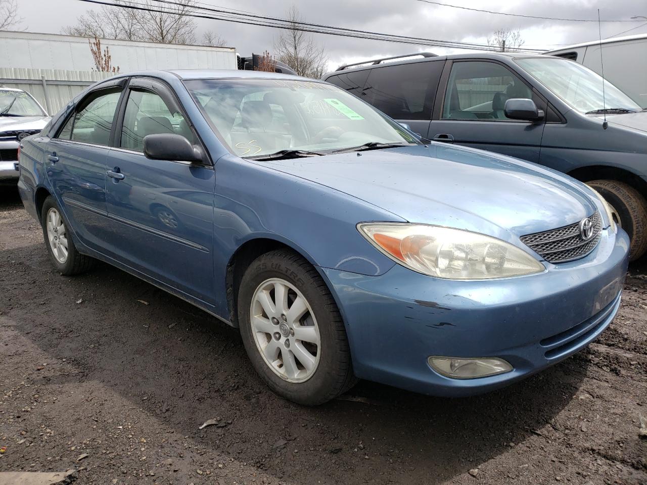 Photo 1 from auction – 2003 TOYOTA CAMRY LE with VIN 4T1BE30K93U747490