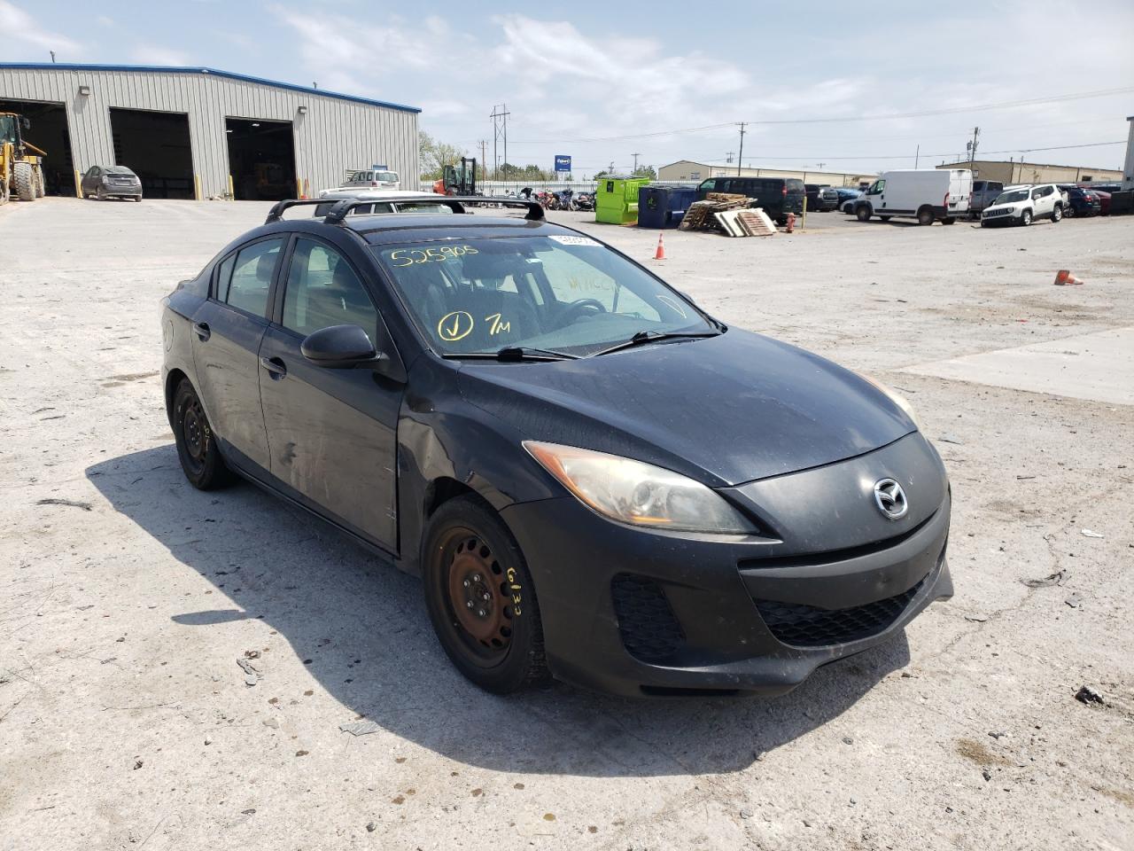 MAZDA 3 I 2012 with VIN JM1BL1UF2C1525905 - Photo from auction
