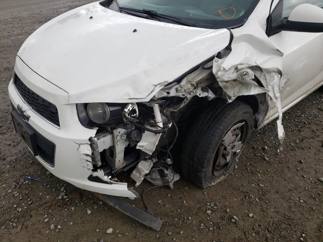 Photo 9 from auction – 2014 CHEVROLET SONIC LS with VIN 1G1JB6SH6E4242658