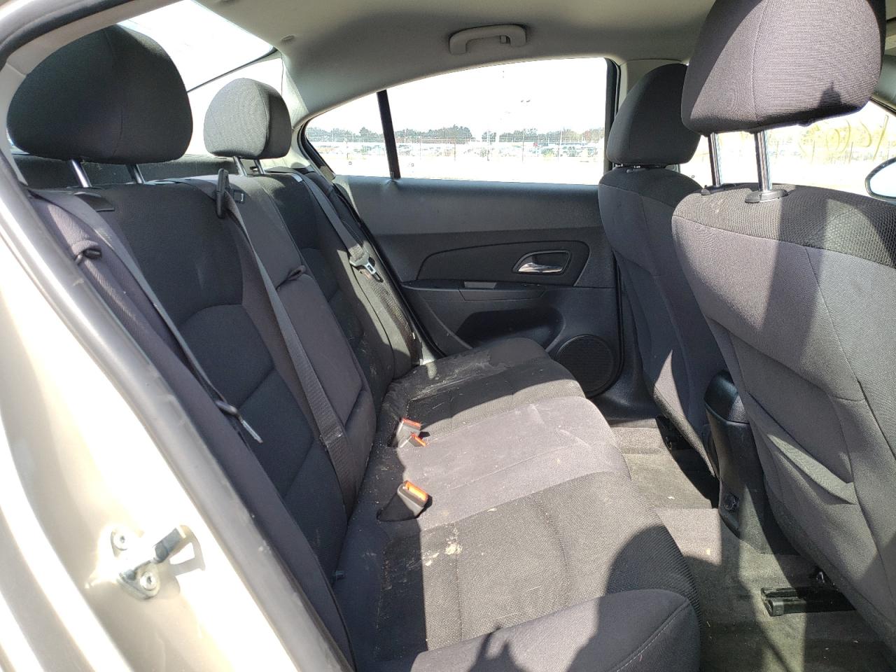 Photo 6 from auction – 2014 CHEVROLET CRUZE LT with VIN 1G1PC5SB4E7474476