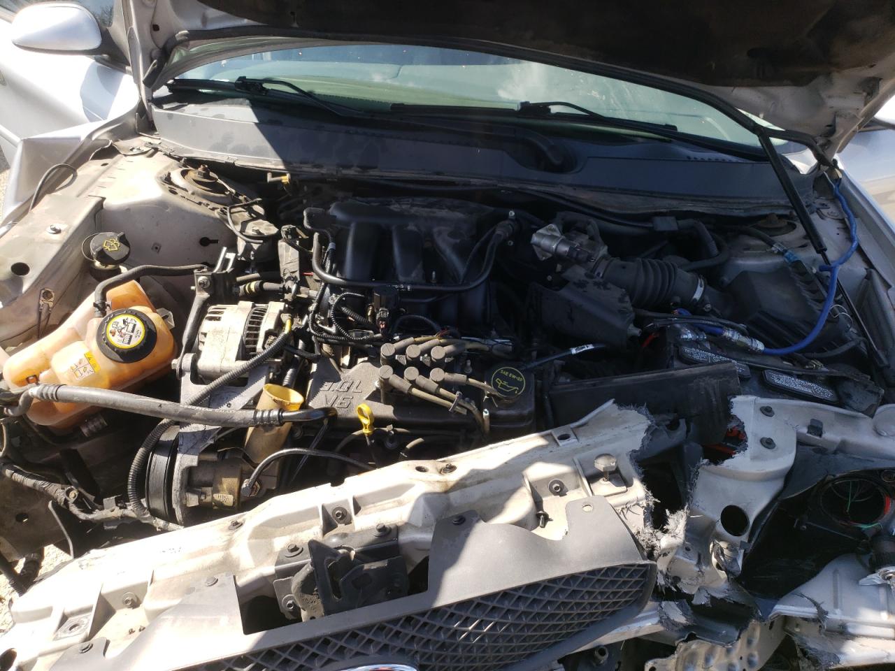 Photo 7 from auction – 2004 FORD TAURUS SE with VIN 1FAFP53U34G121951
