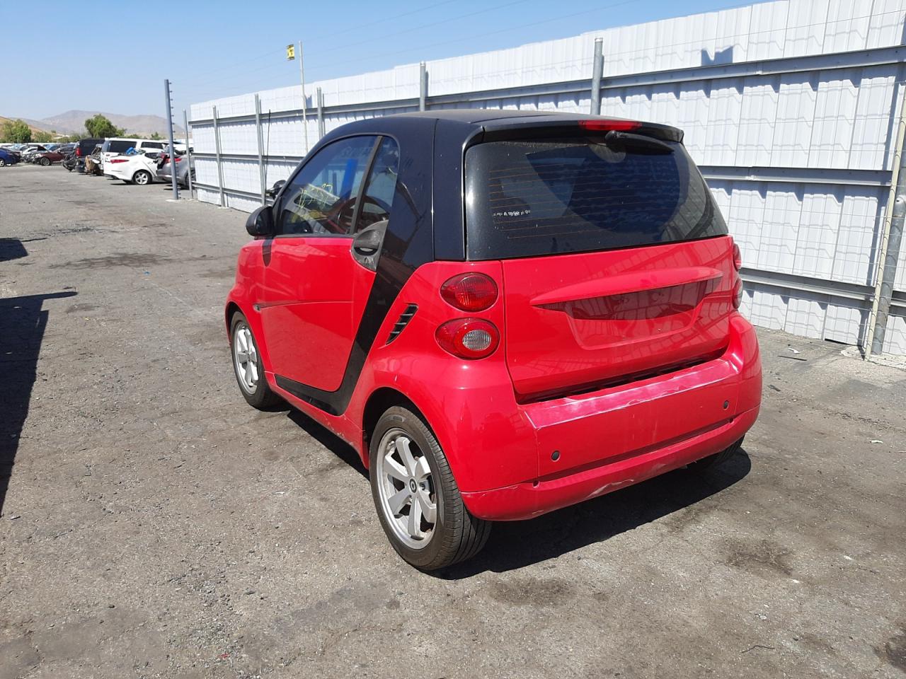 Photo 3 from auction – 2012 SMART FORTWO PUR with VIN WMEEJ3BAXCK556224