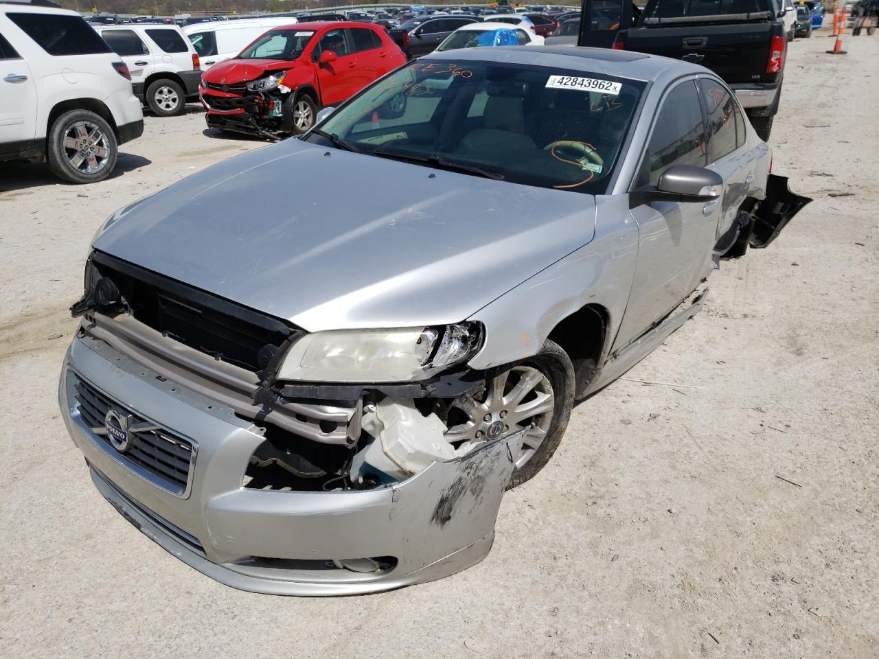 Photo 2 from auction – 2010 VOLVO S80 3.2 with VIN YV1982AS8A1116483