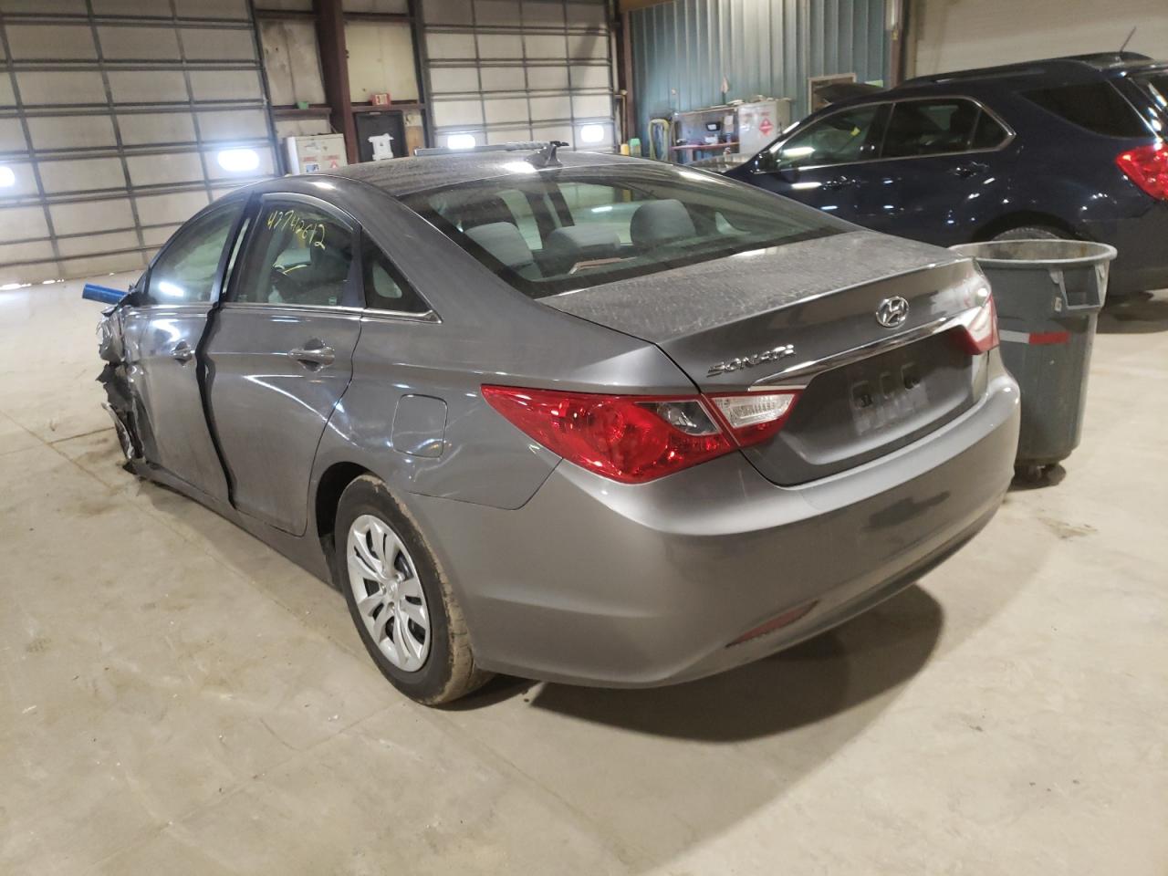 Photo 3 from auction – 2012 HYUNDAI SONATA GLS with VIN 5NPEB4AC4CH501030