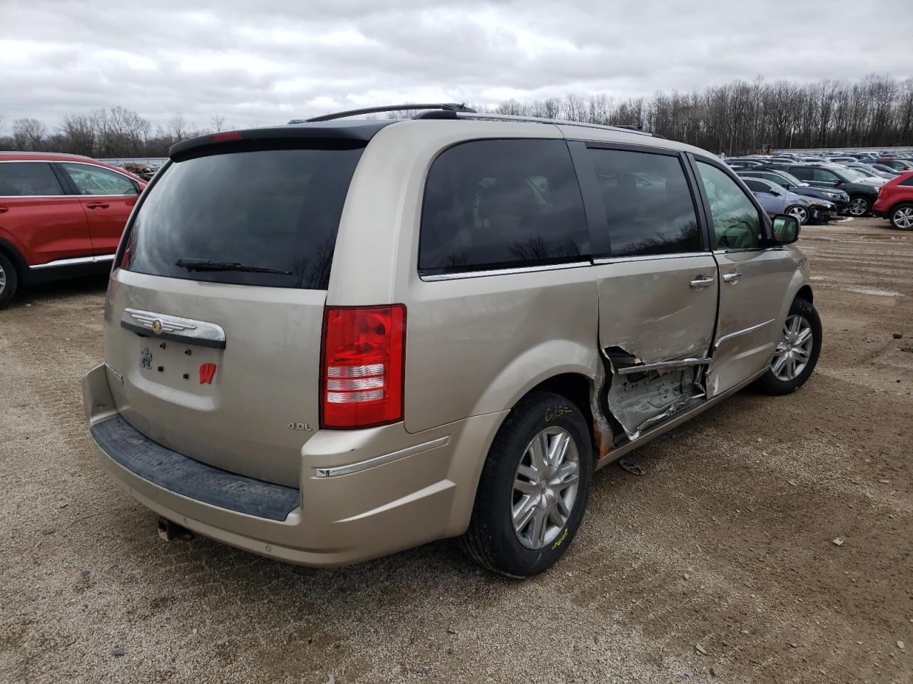 Photo 4 from auction – 2008 CHRYSLER TOWN & COU with VIN 2A8HR64X68R149767