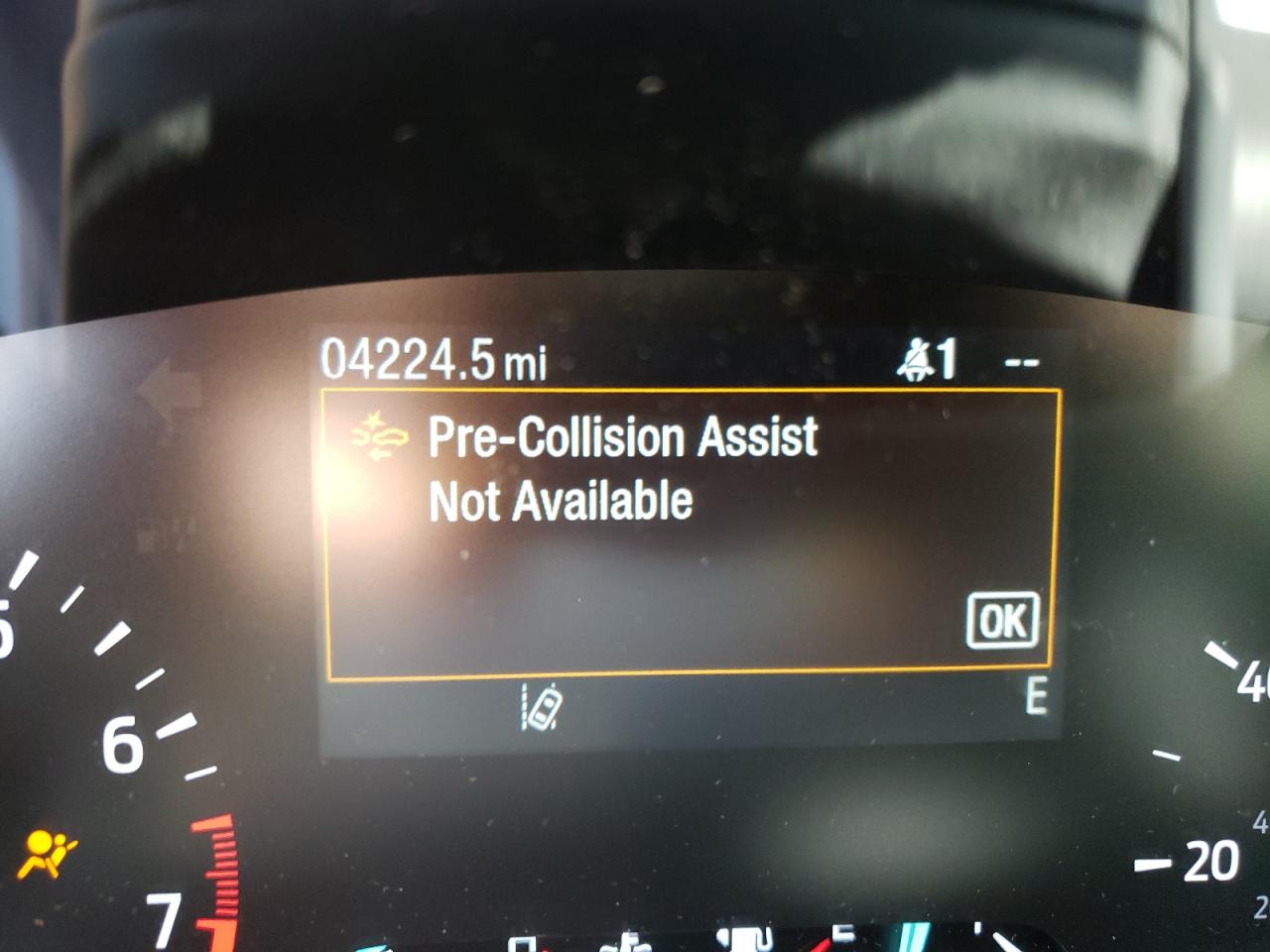 Photo 8 from auction – 2020 FORD ESCAPE SEL with VIN 1FMCU9H69LUC17683