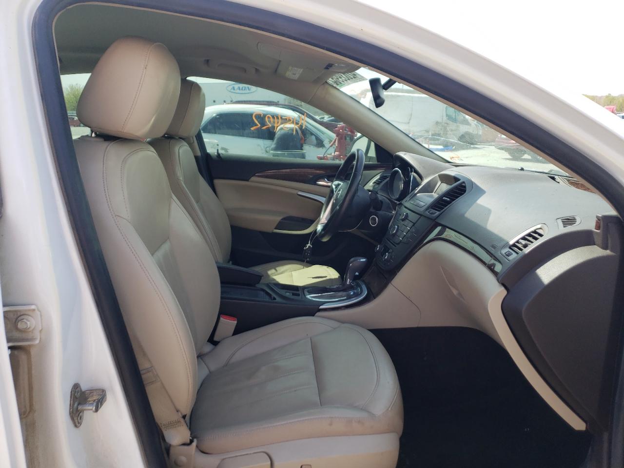 Photo 5 from auction – 2012 BUICK REGAL with VIN 2G4GR5EK7C9161480