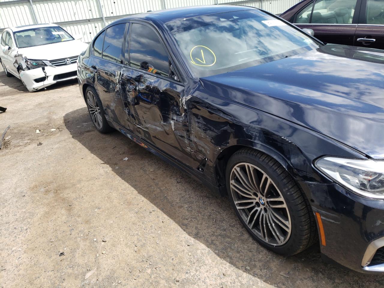 Photo 9 from auction – 2019 BMW M550XI with VIN WBAJB9C54KB464665