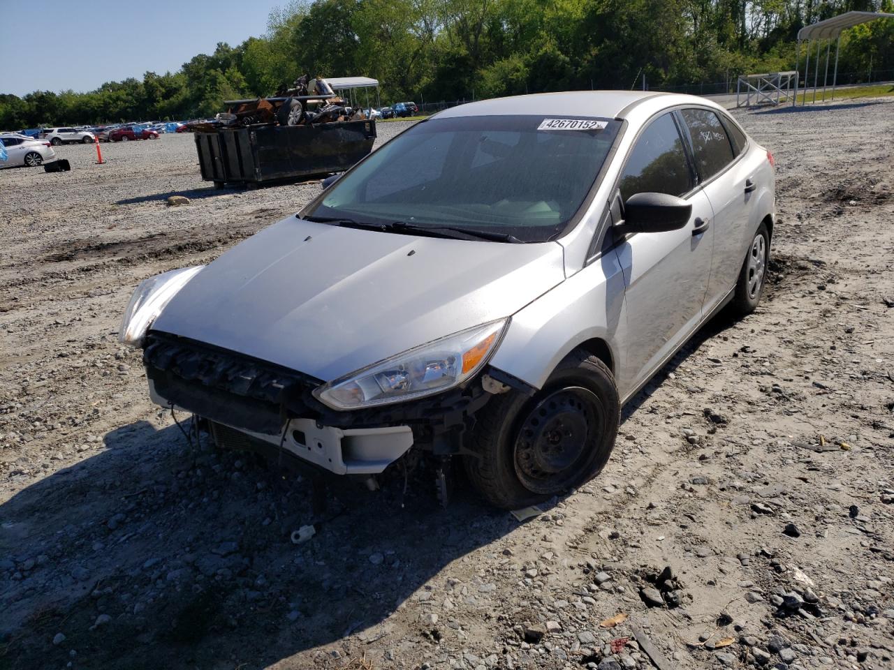 Photo 2 from auction – 2016 FORD FOCUS S with VIN 1FADP3E2XGL352994
