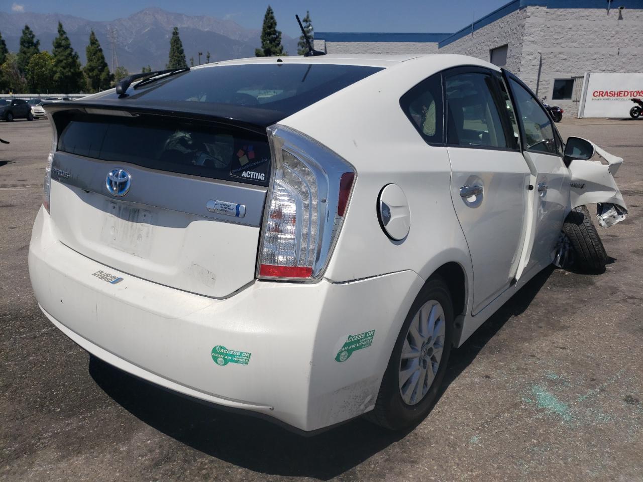Photo 4 from auction – 2013 TOYOTA PRIUS PLUG with VIN JTDKN3DP2D3041737