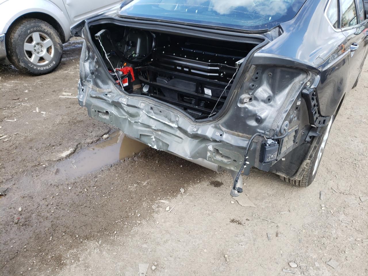 Photo 9 from auction – 2019 FORD FUSION TIT with VIN 3FA6P0SUXKR101836
