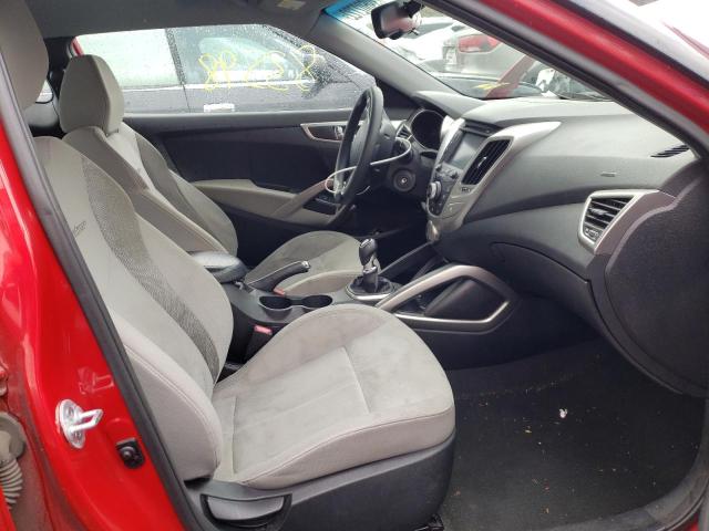 Photo 5 from auction – 2013 HYUNDAI VELOSTER with VIN KMHTC6AD8DU111401