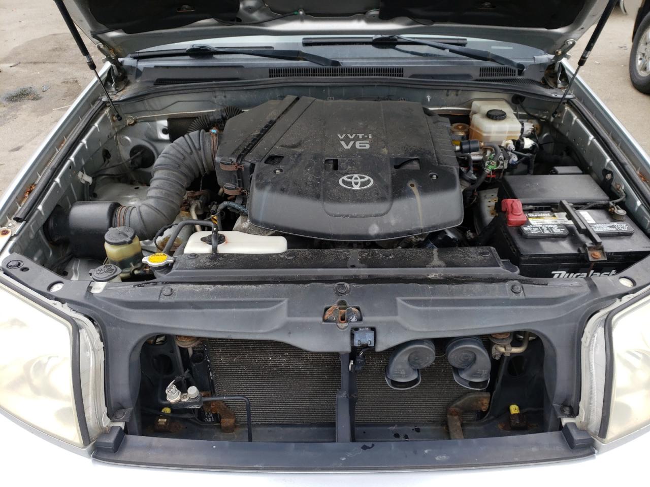 Photo 7 from auction – 2004 TOYOTA 4RUNNER SR with VIN JTEBU14R348021777