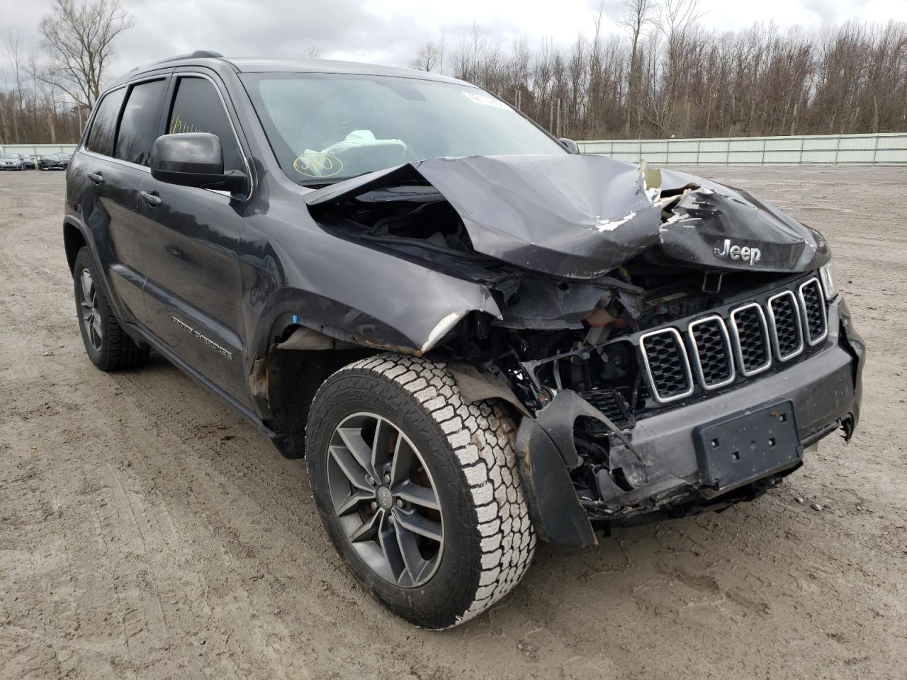 JEEP GRAND CHER 2018 with VIN 1C4RJFAG3JC404333 - Photo from auction