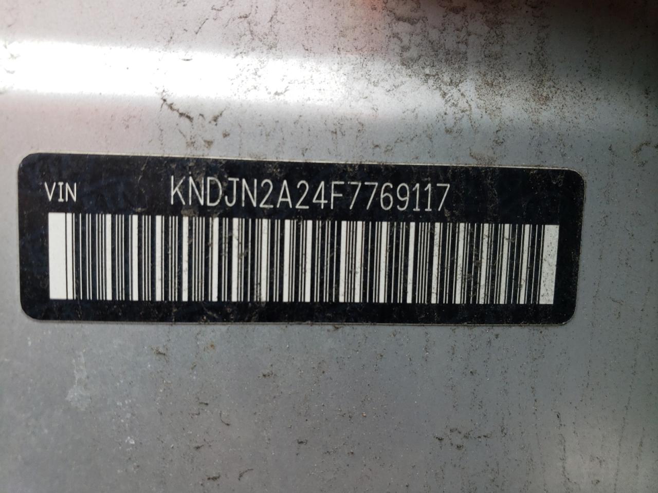 Photo 10 from auction – 2015 KIA SOUL with VIN KNDJN2A24F7769117