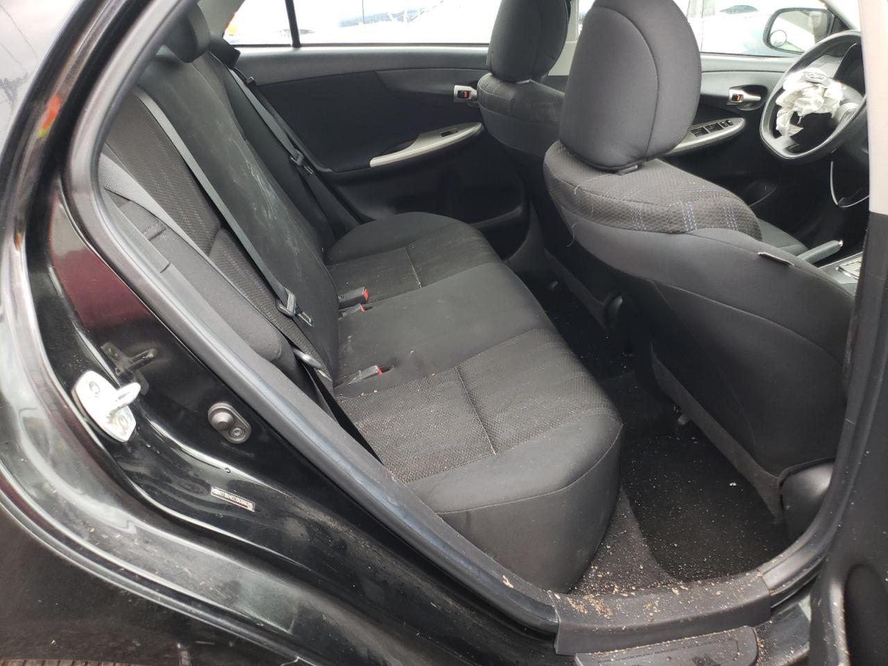 Photo 6 from auction – 2011 TOYOTA COROLLA with VIN 2T1BU4EEXBC666395