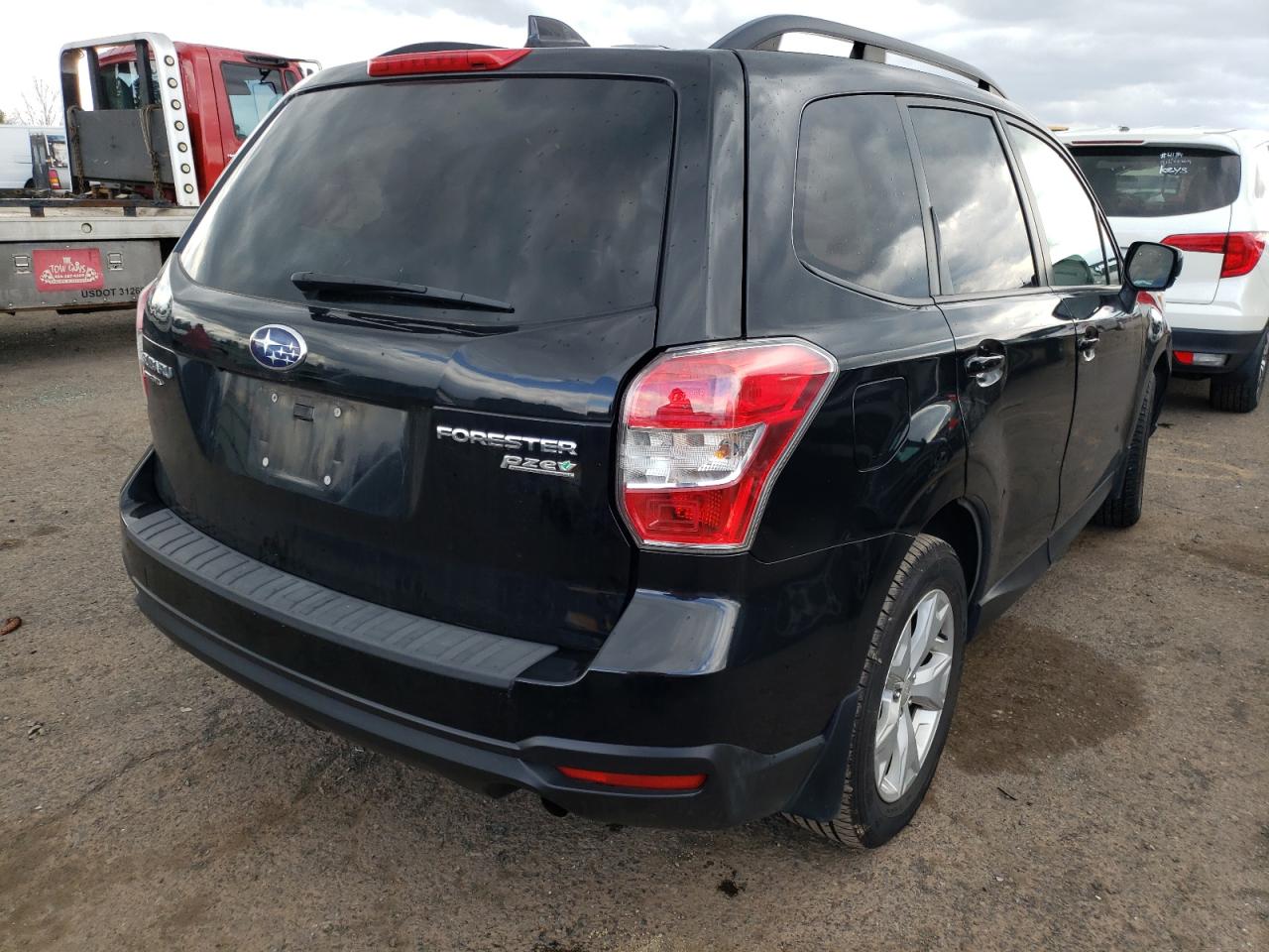 Photo 4 from auction – 2016 SUBARU FORESTER 2 with VIN JF2SJADC4GH492349