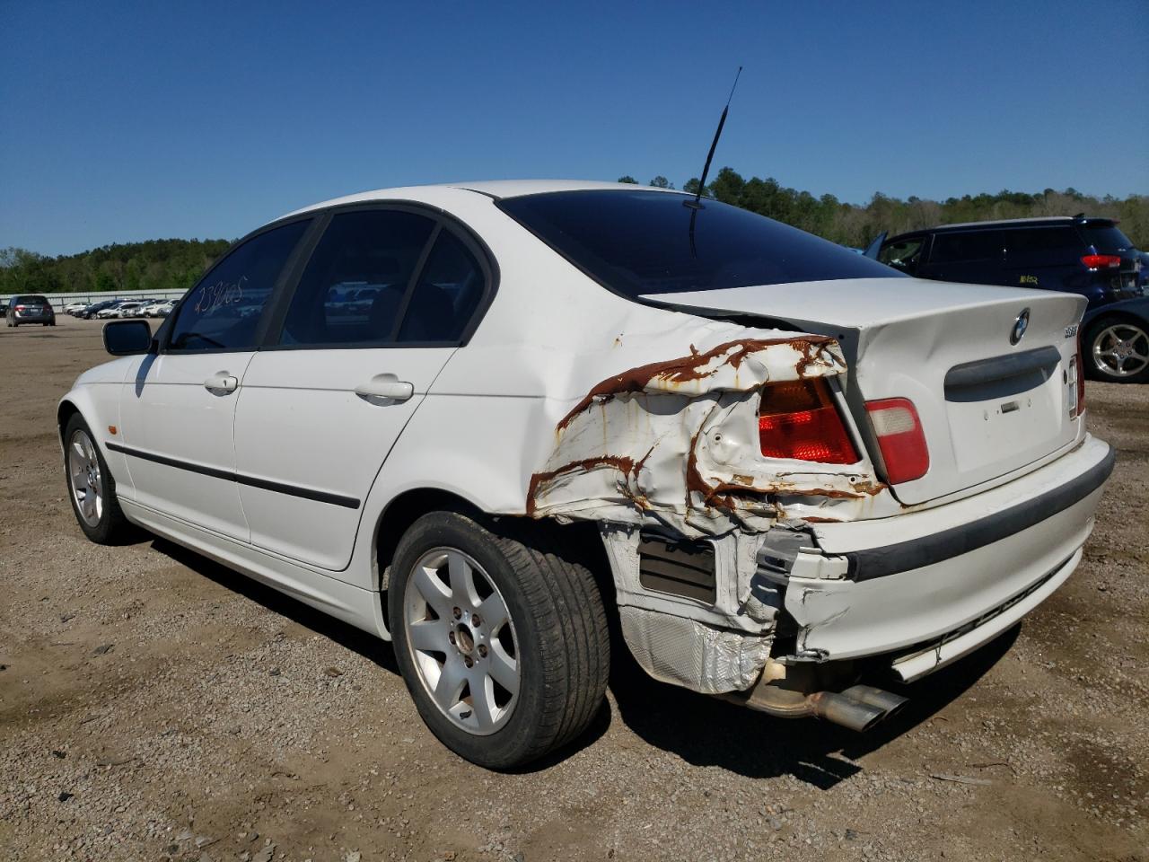 Photo 3 from auction – 2001 BMW 325 I with VIN WBAAN37471ND46339