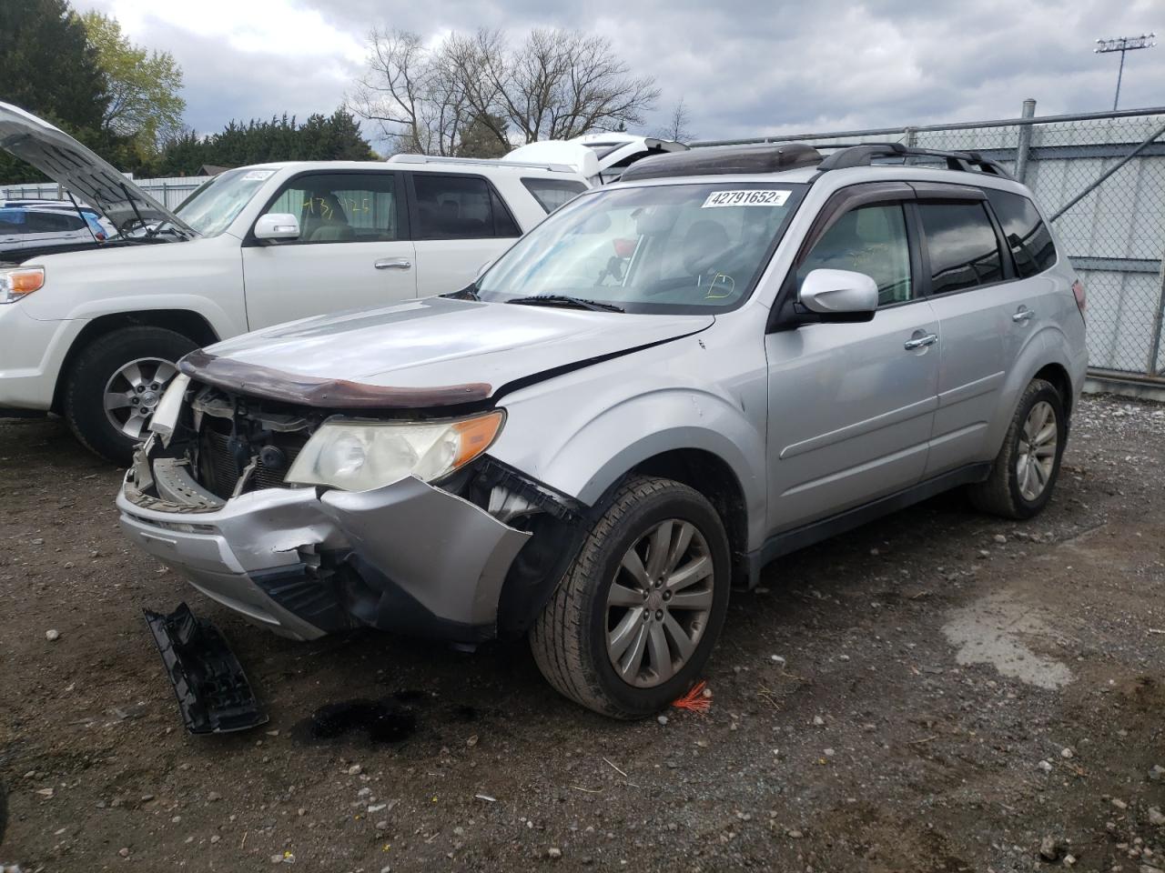 Photo 2 from auction – 2011 SUBARU FORESTER 2 with VIN JF2SHADC1BH746491
