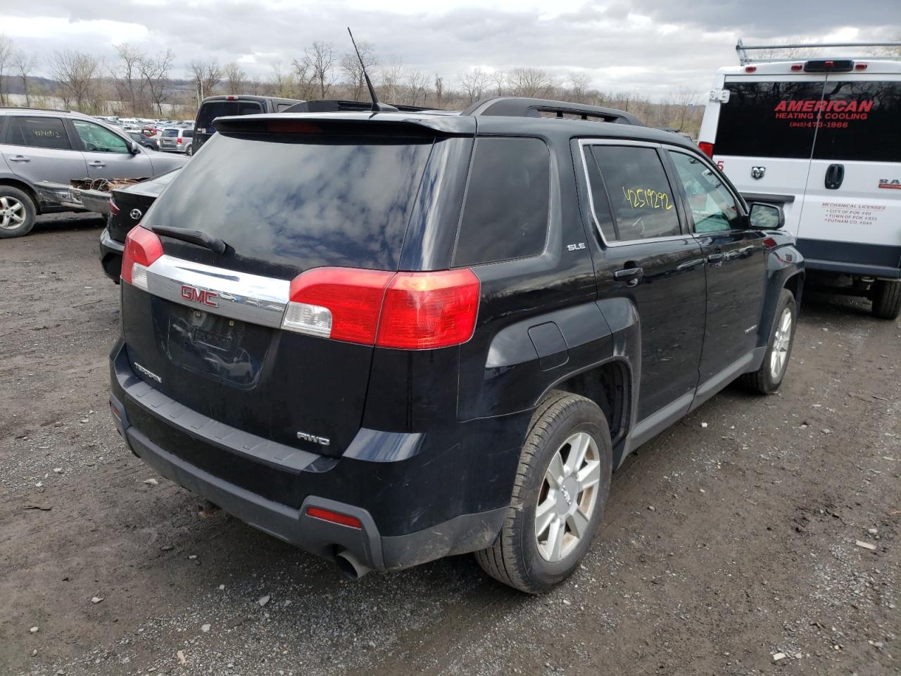 Photo 4 from auction – 2011 GMC TERRAIN SL with VIN 2CTFLTE51B6408156