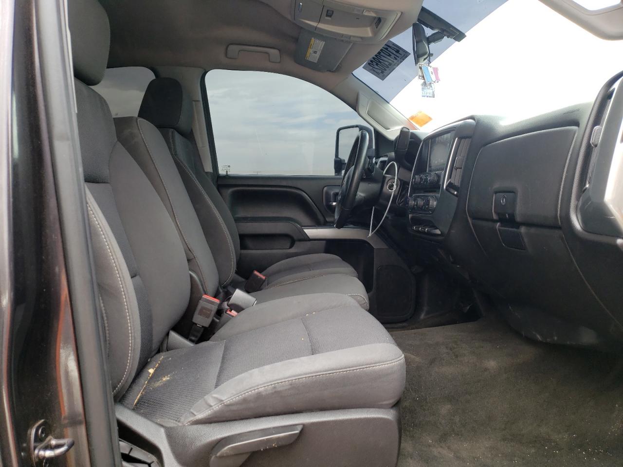 Photo 5 from auction – 2016 CHEVROLET SILVERADO with VIN 3GCPCRECXGG289052