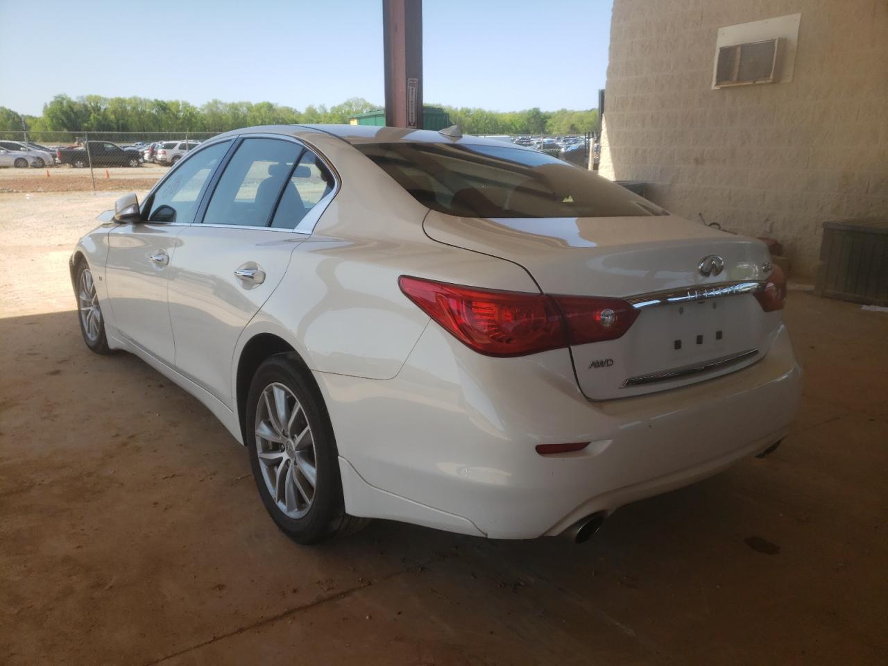Photo 3 from auction – 2015 INFINITI Q50 BASE with VIN JN1BV7AR7FM408953