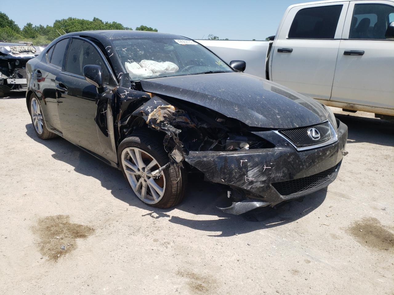 LEXUS IS 350 2007 with VIN JTHBE262475017037 - Photo from auction