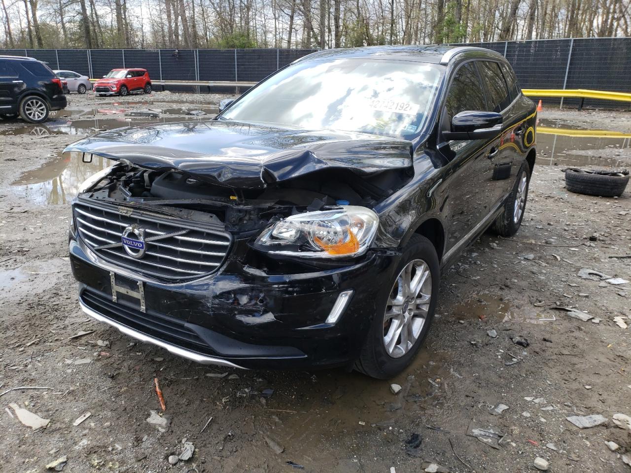 Photo 2 from auction – 2015 VOLVO XC60 T5 PR with VIN YV440MDBXF2592277