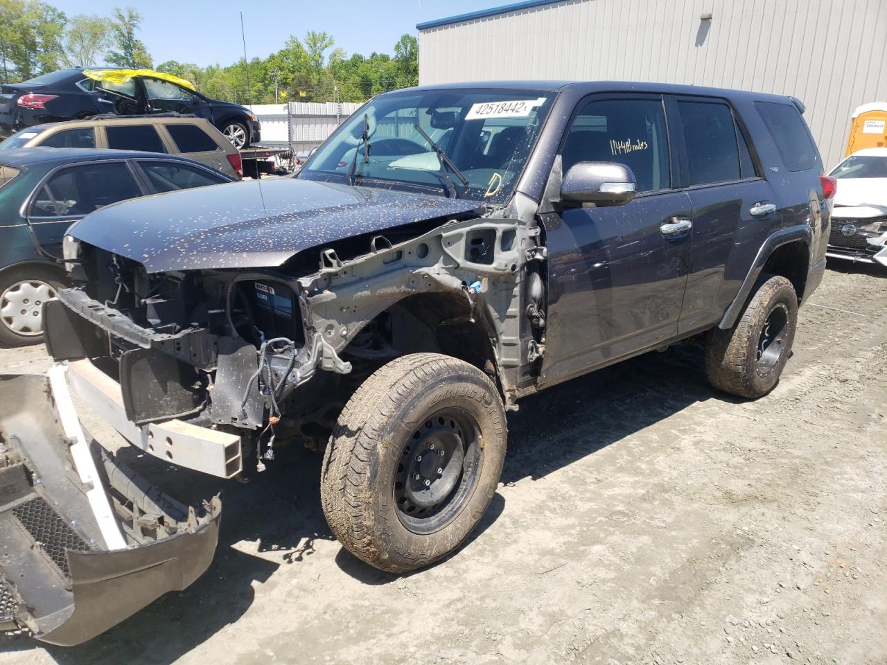 Photo 2 from auction – 2011 TOYOTA 4RUNNER SR with VIN JTEBU5JR0B5075953