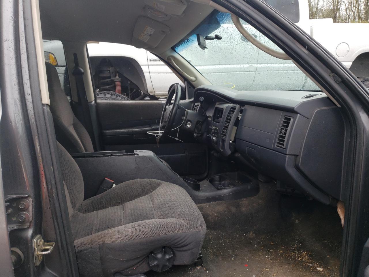 Photo 5 from auction – 2003 DODGE DURANGO SL with VIN 1D4HS48Z43F627070