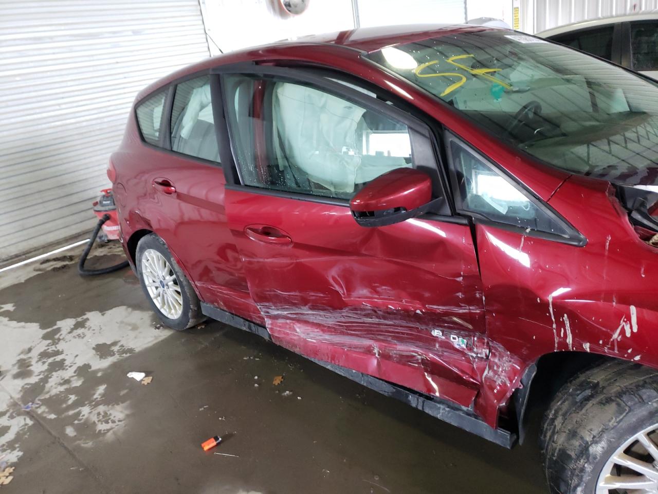 Photo 9 from auction – 2013 FORD C-MAX SE with VIN 1FADP5AU5DL501343