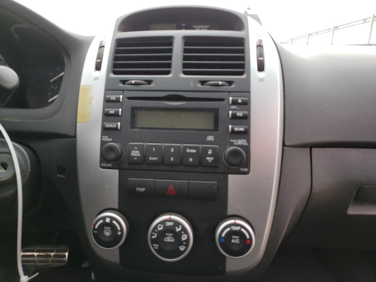 Photo 9 from auction – 2008 KIA SPECTRA5 5 with VIN KNAFE161085017720