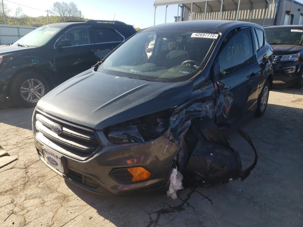 Photo 2 from auction – 2019 FORD ESCAPE S with VIN 1FMCU0F73KUB46812