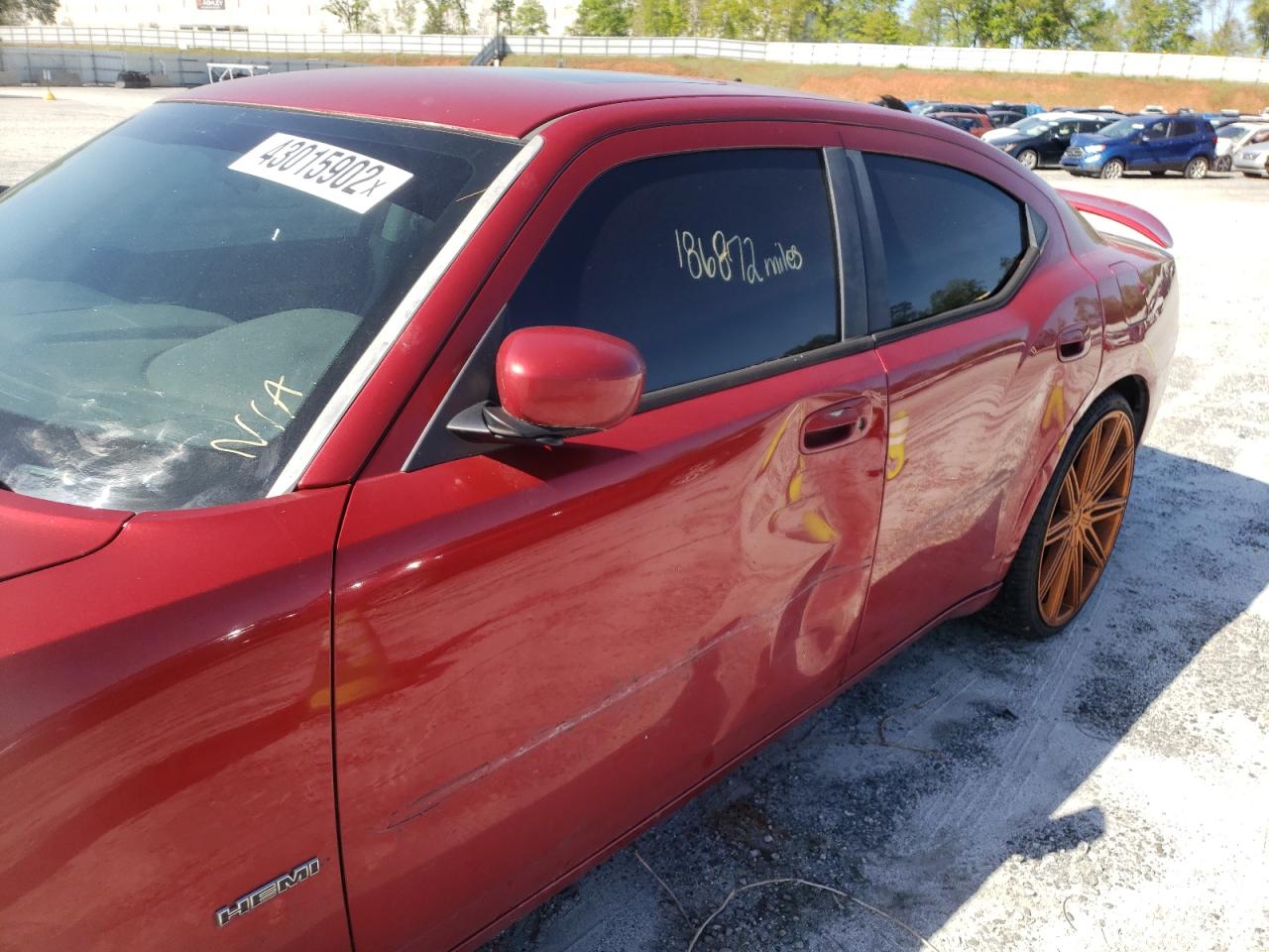 Photo 9 from auction – 2008 DODGE CHARGER R/ with VIN 2B3KA53H68H261937