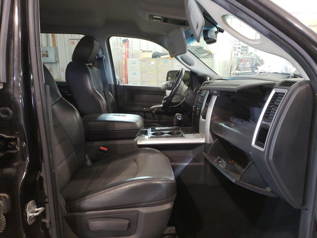 Photo 5 from auction – 2011 DODGE RAM 1500 with VIN 1D7RB1CT2BS554263
