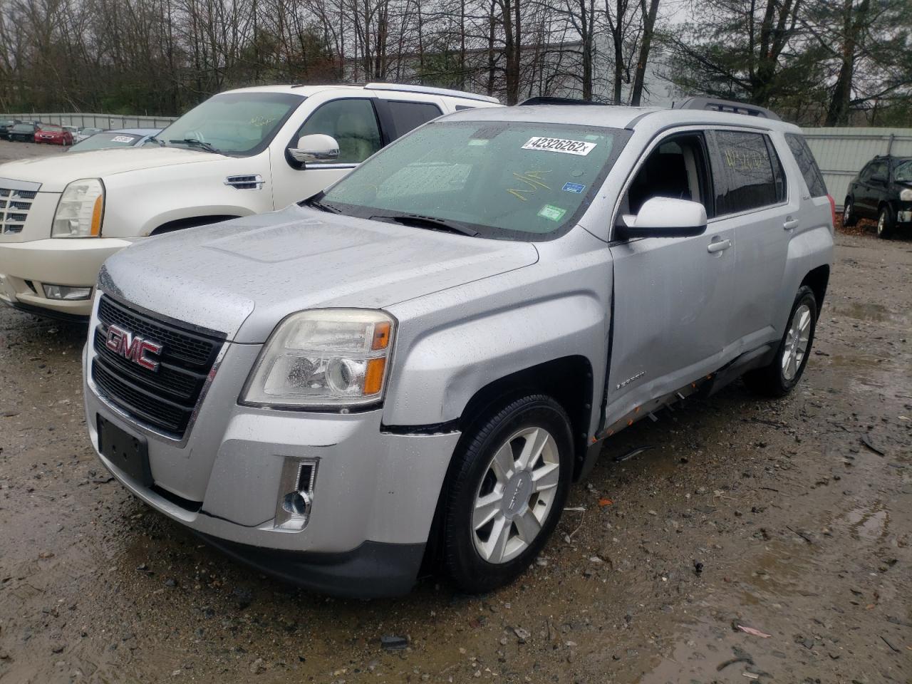 Photo 2 from auction – 2010 GMC TERRAIN SL with VIN 2CTFLEEW3A6274219