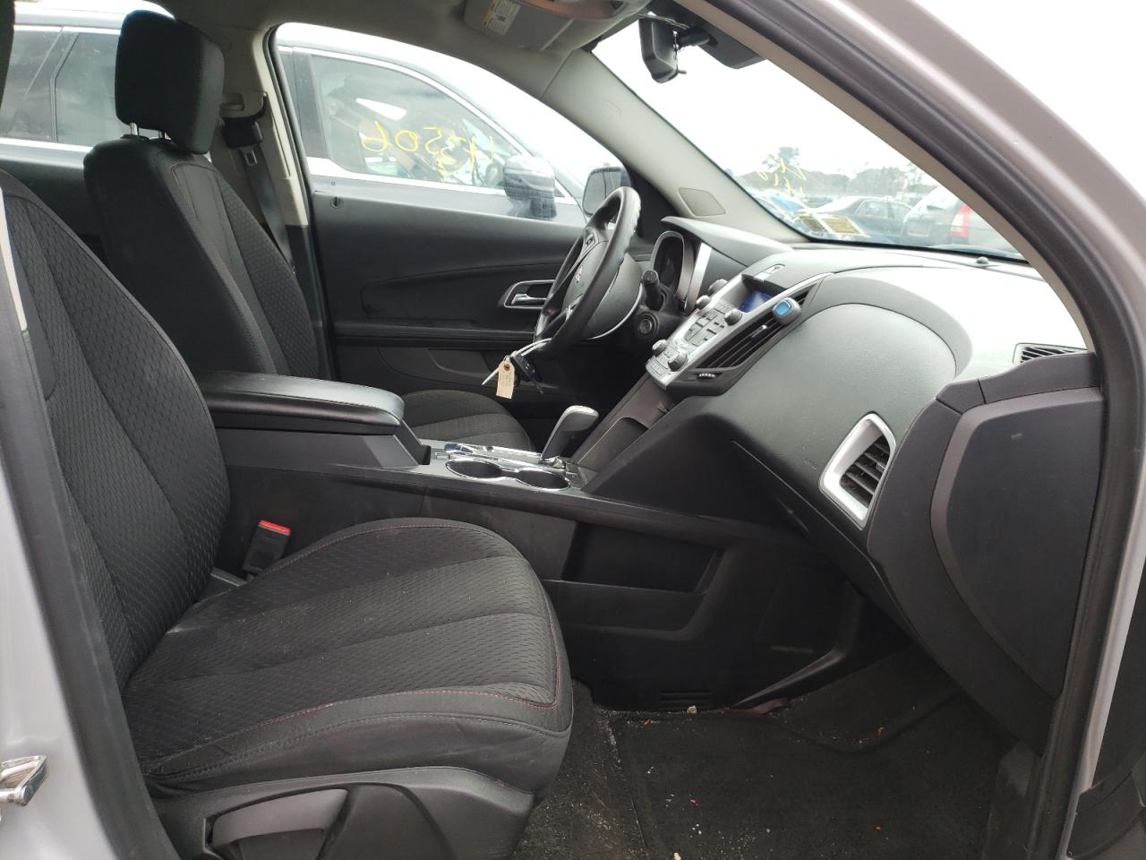 Photo 5 from auction – 2015 CHEVROLET EQUINOX LS with VIN 2GNALAEK2F6412231