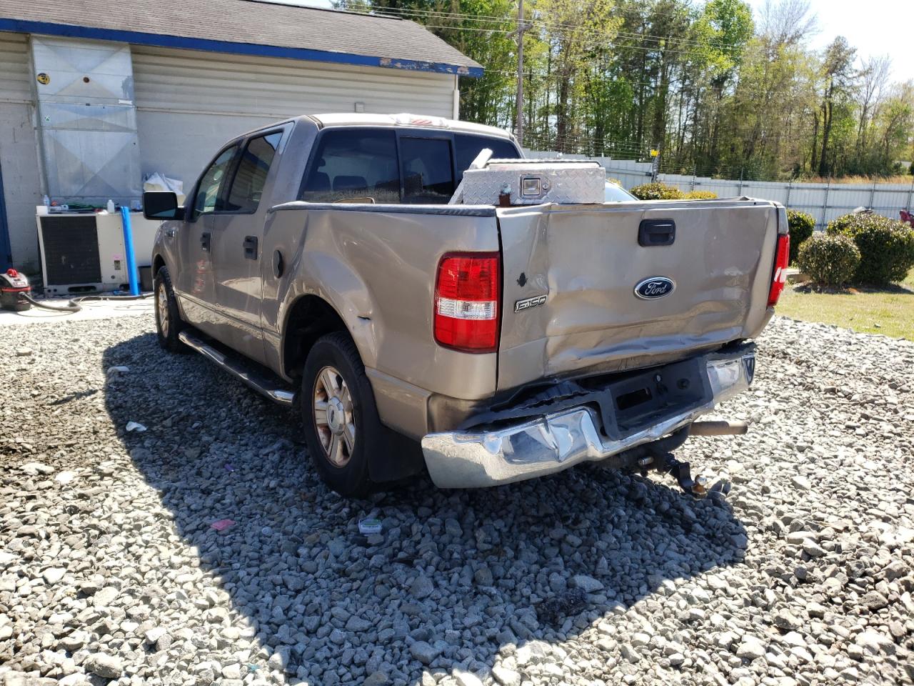 Photo 3 from auction – 2004 FORD F150 SUPER with VIN 1FTRW12W94KD00319