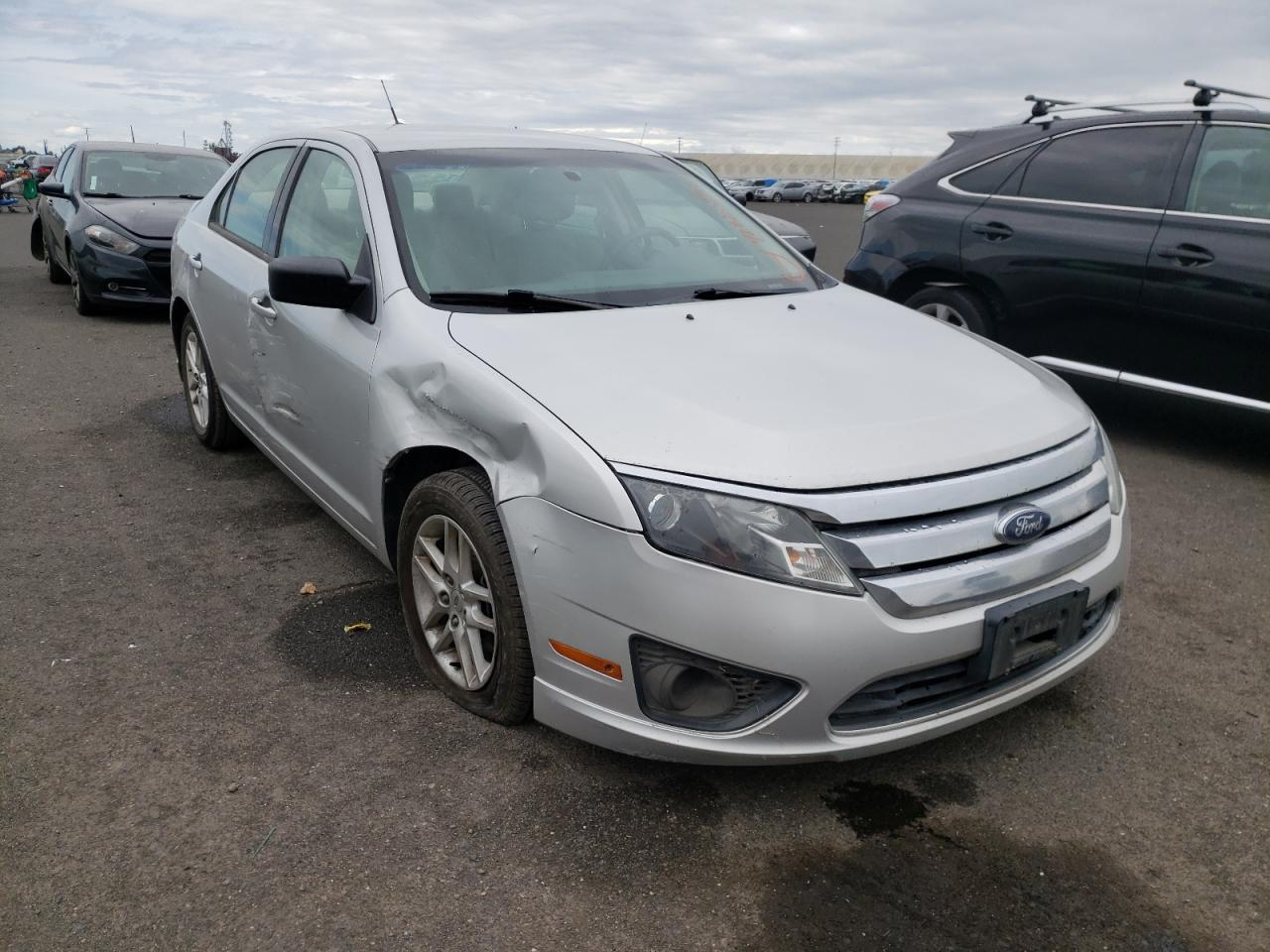 FORD FUSION S 2010 with VIN 3FAHP0GA7AR241932 - Photo from auction