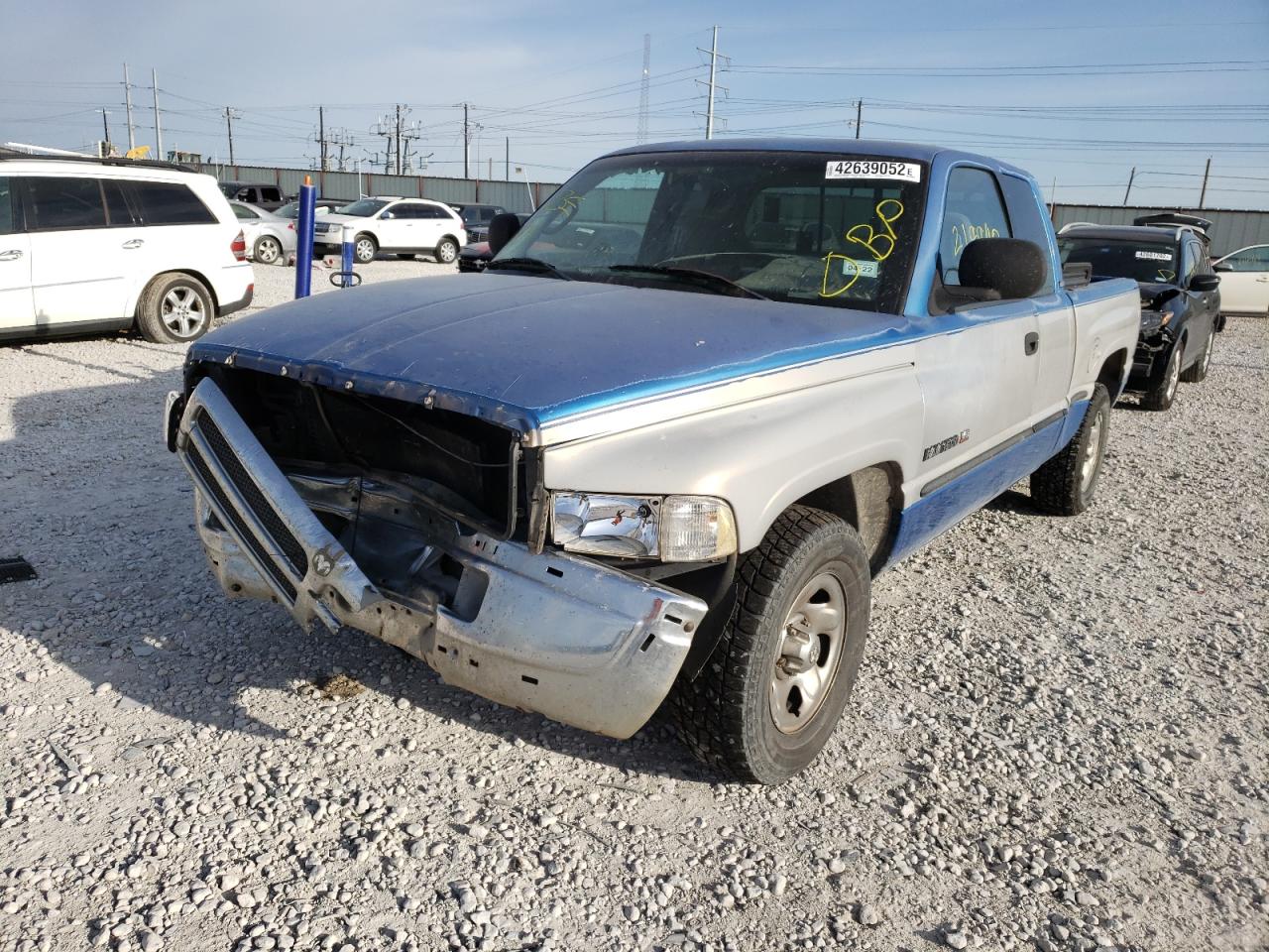 Photo 2 from auction – 1998 DODGE RAM 1500 with VIN 3B7HC13YXWG186989