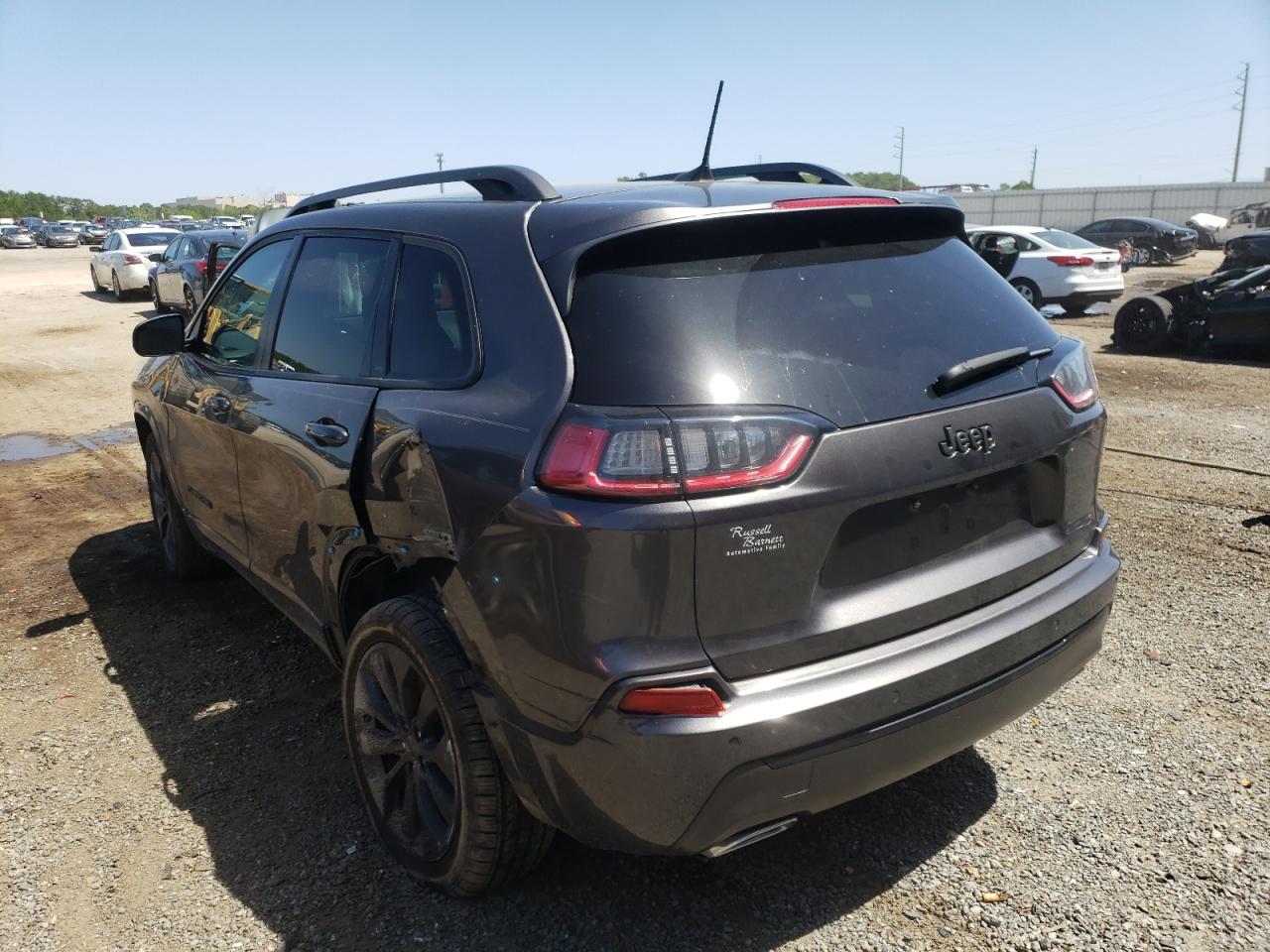 Photo 3 from auction – 2019 JEEP CHEROKEE L with VIN 1C4PJLDX4KD384073