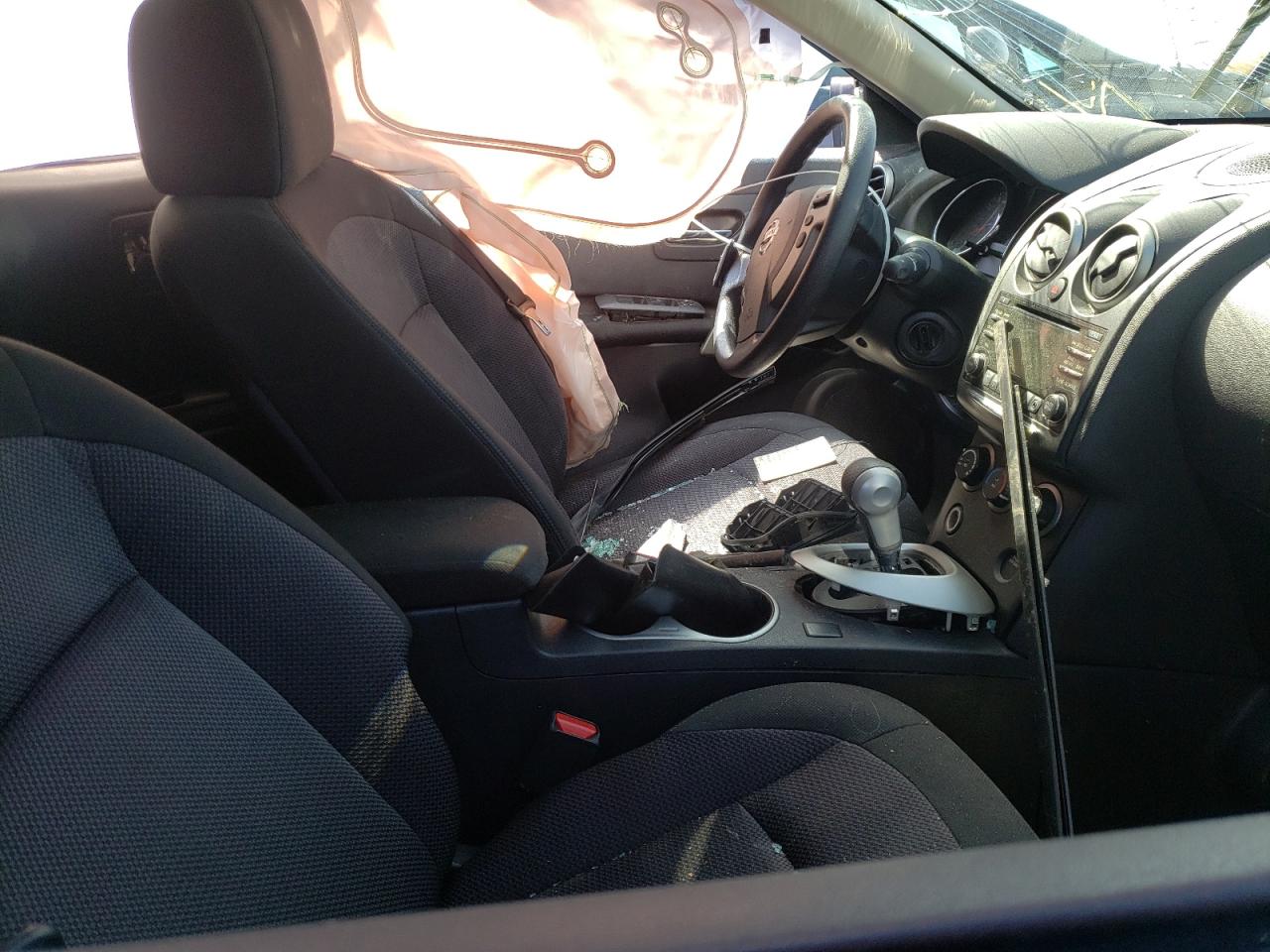 Photo 5 from auction – 2012 NISSAN ROGUE S with VIN JN8AS5MT4CW602373
