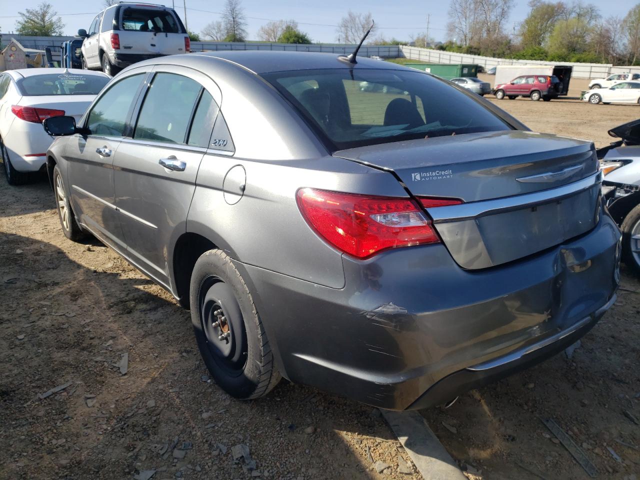 Photo 3 from auction – 2013 CHRYSLER 200 LIMITE with VIN 1C3CCBCG0DN533603