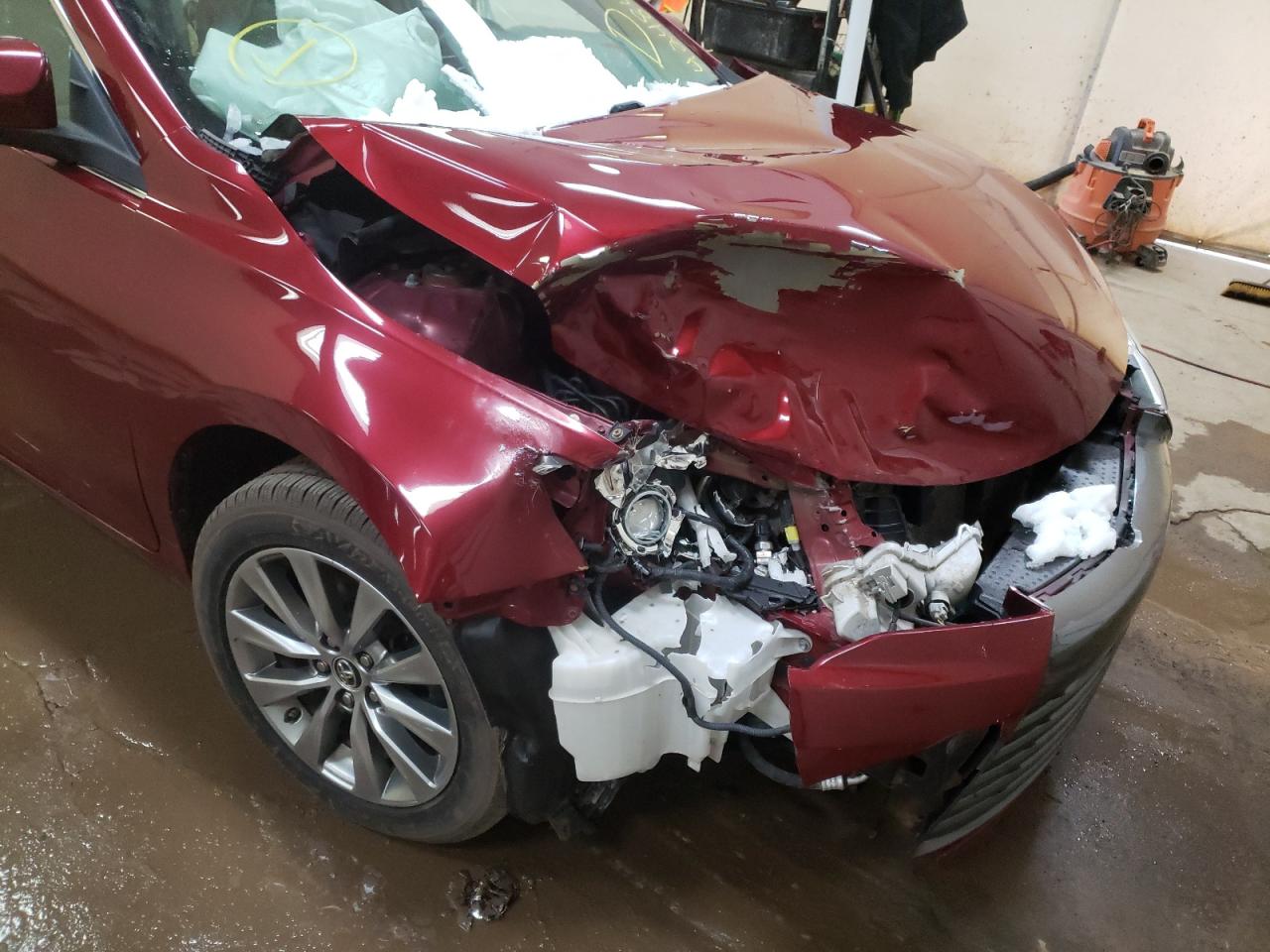 Photo 9 from auction – 2015 TOYOTA CAMRY LE with VIN 4T1BF1FK0FU891183