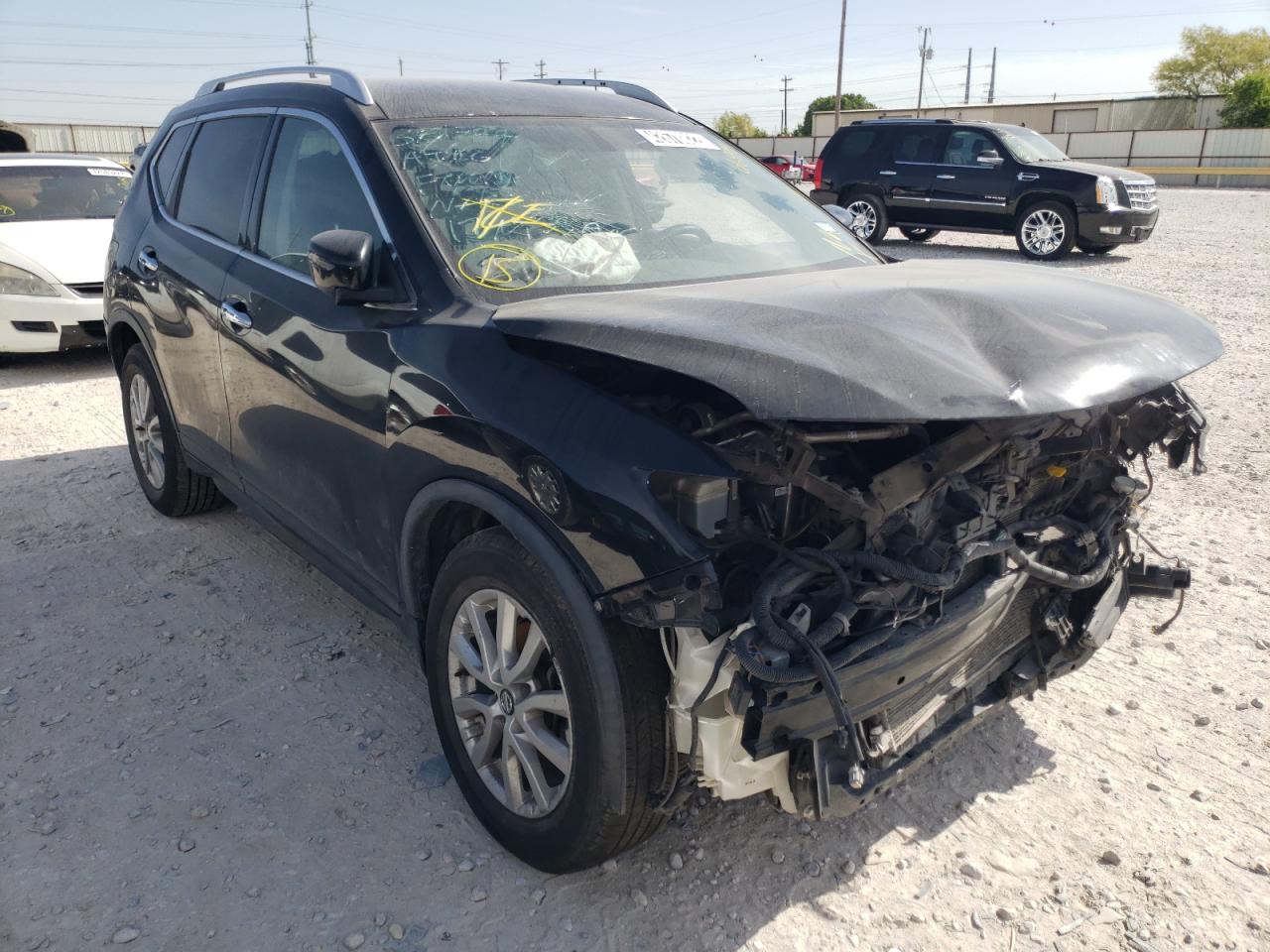 NISSAN ROGUE S 2017 مع رقم تعريف المركبة KNMAT2MT2HP616944 - صورة من المزاد