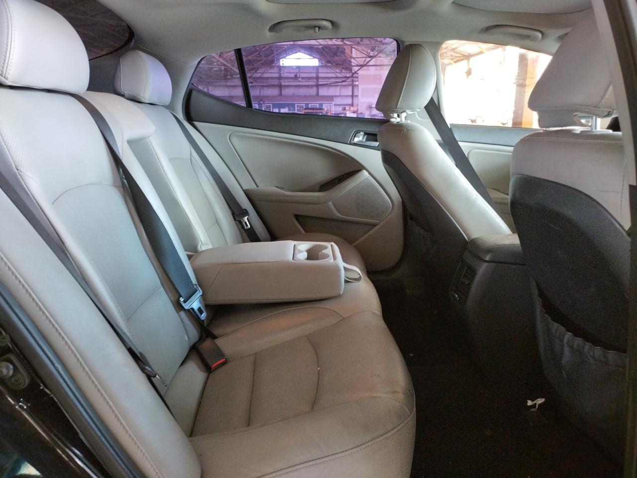 Photo 6 from auction – 2014 KIA OPTIMA EX with VIN 5XXGN4A72EG301314
