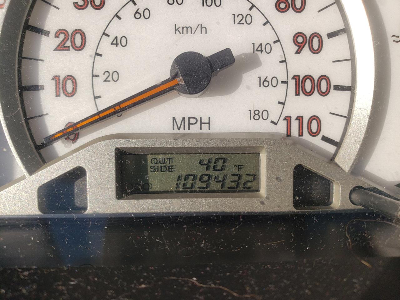 Photo 8 from auction – 2007 TOYOTA COROLLA CE with VIN 1NXBR32E67Z835236
